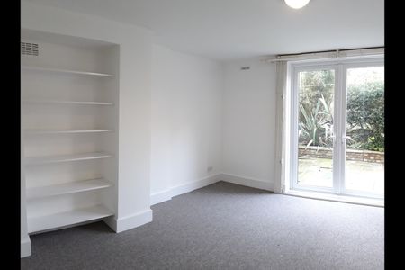 1 Bed Flat, St. Mark's Rise, E8 - Photo 3