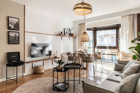 2 room luxury Apartment for rent in Madrid, Spain - Photo 2