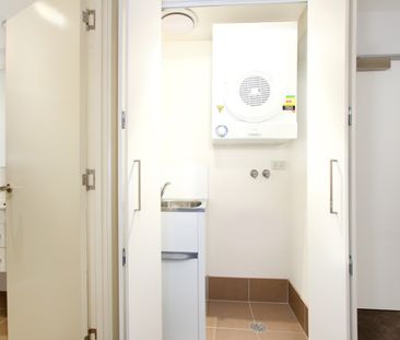 42/35 Torrens Street, Braddon ACT 2612 - Apartment For Rent | Domain - Photo 4