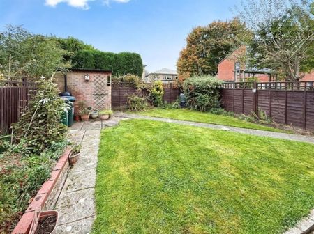 2 Bed Maisonette, Greendale Road, CV5 - Photo 5