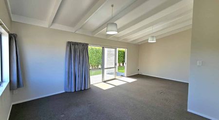 Bell Block - 2 Bedroom - Photo 3