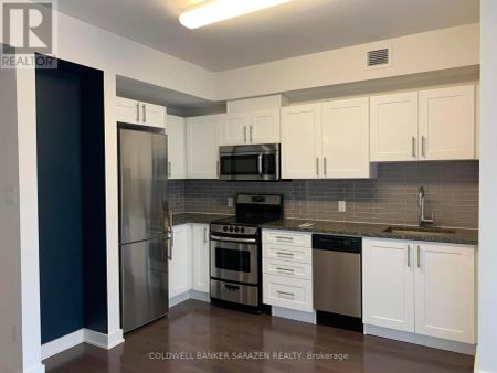 1302 - 40 NEPEAN STREET - Photo 3