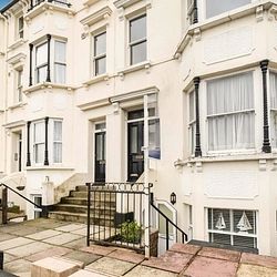 Central Parade, Herne Bay, CT6 5JJ, Kent - Photo 4