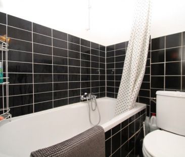 Ixelles - Studio lumineux de +/- 40m² - Ixelles - Photo 5