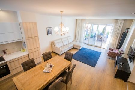 Lipótváros - Photo 5