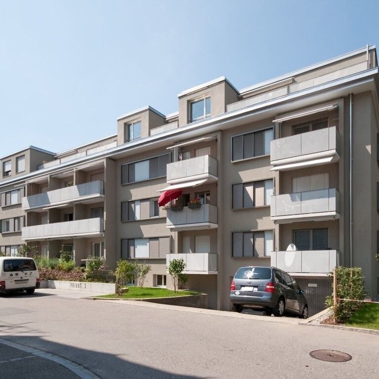 MIETEN OHNE KAUTION - Zentrale Wohnlage in lebendigem Dorfkern - Photo 1