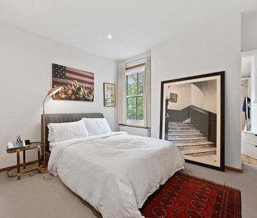 3 bedroom flat to rent - Photo 5