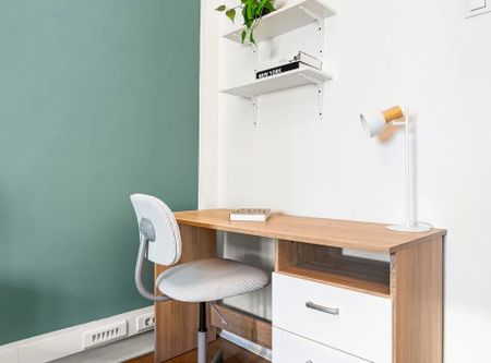 Avenida de Sidónio Pais, Lisbon, Lisbon 1050-215 - Photo 2