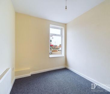 1 Bedroom Flat - Photo 5