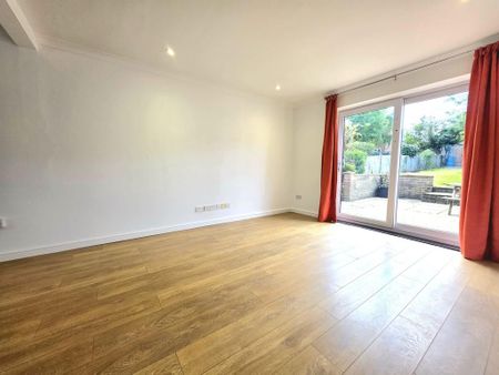3 bedroom terraced house to rent - Photo 4