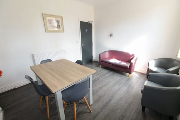 56 Foster Street Sincil Bank, Lincoln, Lincolnshire, LN5 7QF - Photo 1