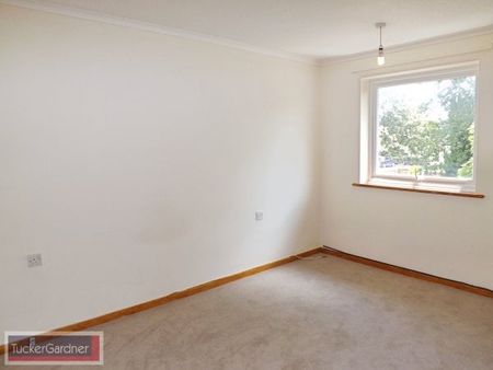 Grain Close, Great Shelford - Photo 3