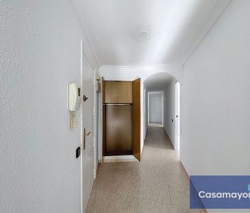 Piso de alquiler en Carrer Pintor Velazquez, 59, Mercado - Photo 3