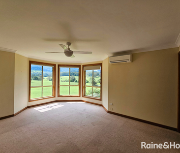 Modern Country Living on the Edge of Berry - Photo 4