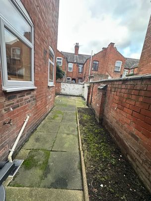 4 Bed Terraced House, Marshall Street, LE3 - Photo 1