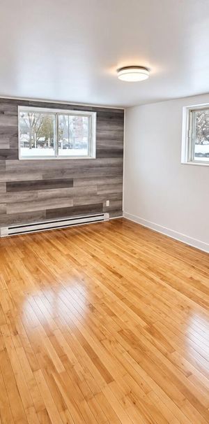 3 CH - 1 SDB - Longueuil - $1,350 /mo - Photo 1