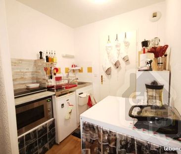 Location Appartement 1 pièce 31m² - Photo 2