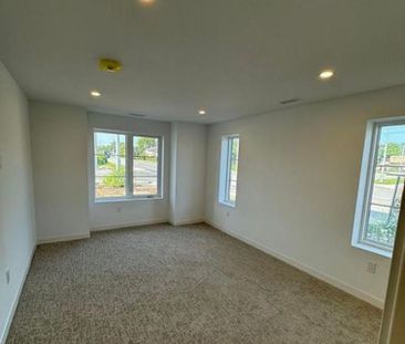 For Lease - 119 Lincoln Street Unit# 101, Welland, Ontario - Photo 4