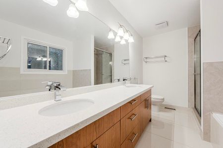 For Lease - 63 Croteau Crescent, Vaughan, Ontario - Photo 2