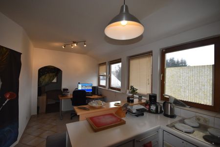 "GRÖDIG - Kleines 2 Zimmer Appartement mit PKW-Stellplatz" - Photo 2