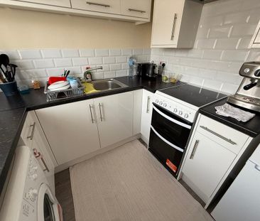 2 bedroom property to rent - Photo 3