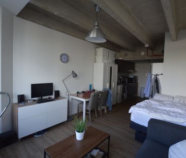 Te huur: Studio Burgemeester Drijbersingel 19 107 in Zwolle - Photo 1