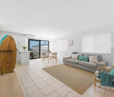 Refurbished Apartment With Ocean View - Photo 4