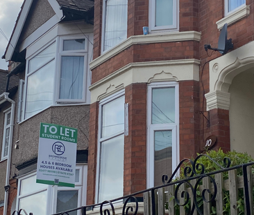 Large ensuite rooms in CV1 Room 2 - Photo 1