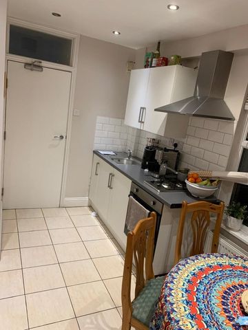 Room in a Shared House, Stanley Road, N15 - Photo 5