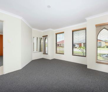 FRESH AND BRIGHT AMBIENCE - Photo 4