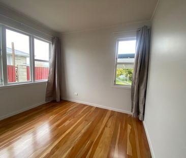 Huia Street, Camberley - Photo 3