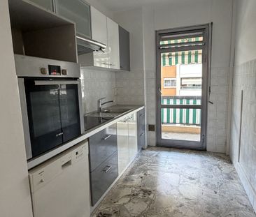 Location Appartement 2 pièces 46m² VENCE 06140 - Photo 4