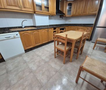 Piso de alquiler en Plaza Crevillente - Antiguos Juzgados - El Asilo - Photo 5