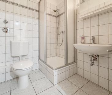 3,5 Zimmer - frisch renoviert - zentrale Lage - opt. Stellplatz - Foto 1