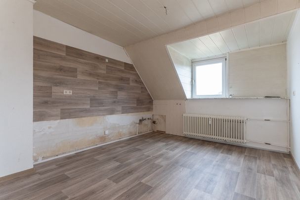 Ca. 51 m² große 2-Zimmer-Dachgeschosswohnung mit Tageslichtbad in Hagen-Eilpe - Foto 1