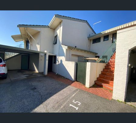 2 Delaronde Drive, Success, WA 6164 - Photo 1