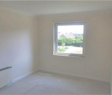 1 bedroom retirement property to rent - Photo 4