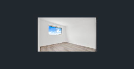 BREATHTAKING FAMILY HOME - Photo 4