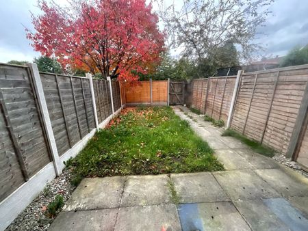 3 Bed Terraced House, Appleton Street, M8 - Photo 4