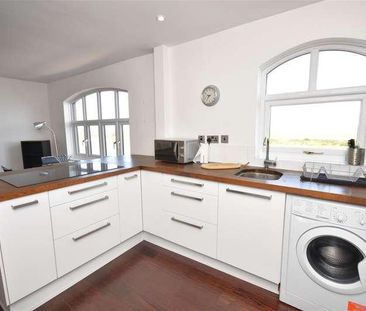 South Pier Road, Ellesmere, CH65 - Photo 4