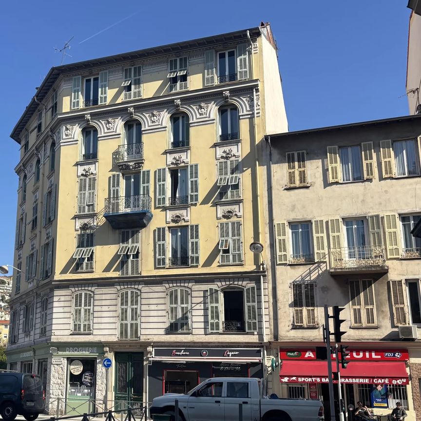 Location Appartement 1 pièce 16m² NICE 06300 - Photo 1