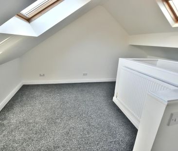 3 bedroom terraced house to rent - Photo 6