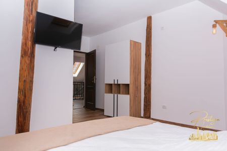 Apartament cu 3 dormitoare de inchiriat in zona Ultracentrala- Oradea - Fotografie 5