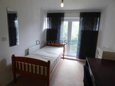 2 bedroom terraced house to rent - Photo 3