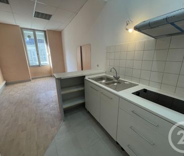 Location Appartement 2 pièces 37m² ORTHEZ 64300 - Photo 2