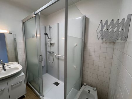 Location Appartement 2 pièces 45m² - Photo 2