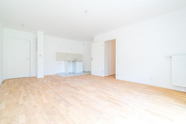 location Appartement T2 DE 45.4m² À VILLIERS SUR MARNE - Photo 1