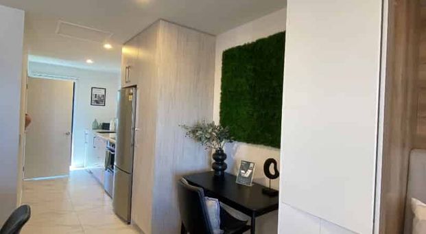 Studio Living in the City - Photo 1