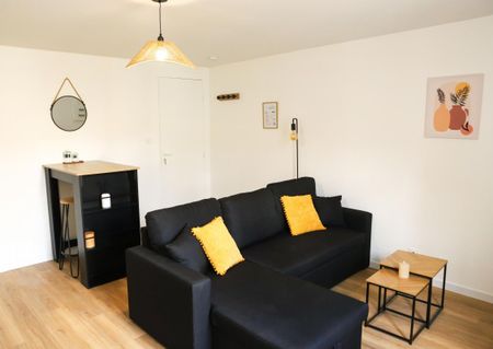 Location Appartement 2 pièces Meublé 32m² NIORT 79000 - Photo 2