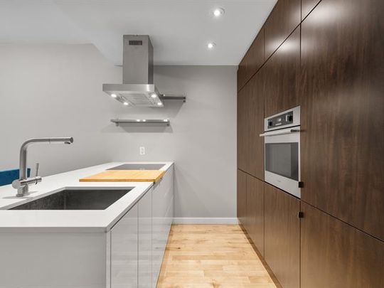 635 Rue St Maurice - Photo 1